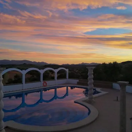 La Lola - Secluded Hacienda * Archidona
