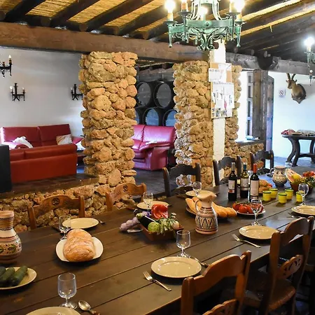 La Lola - Secluded Hacienda